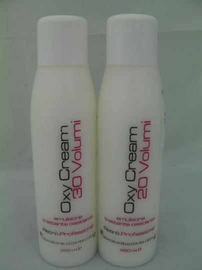 &Eacute;mulsion oxydante 30Vol 250 ml