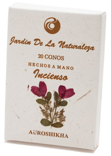 C&ocirc;nes d'encens du jardin naturel